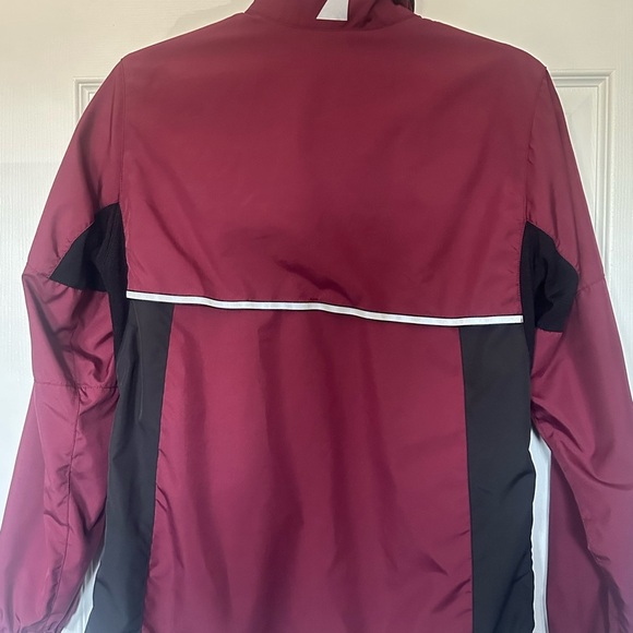 MEC Women’s Maroon Windbreaker Running Cycling Jacket Reflective Stripes | S - Picture 5 of 7